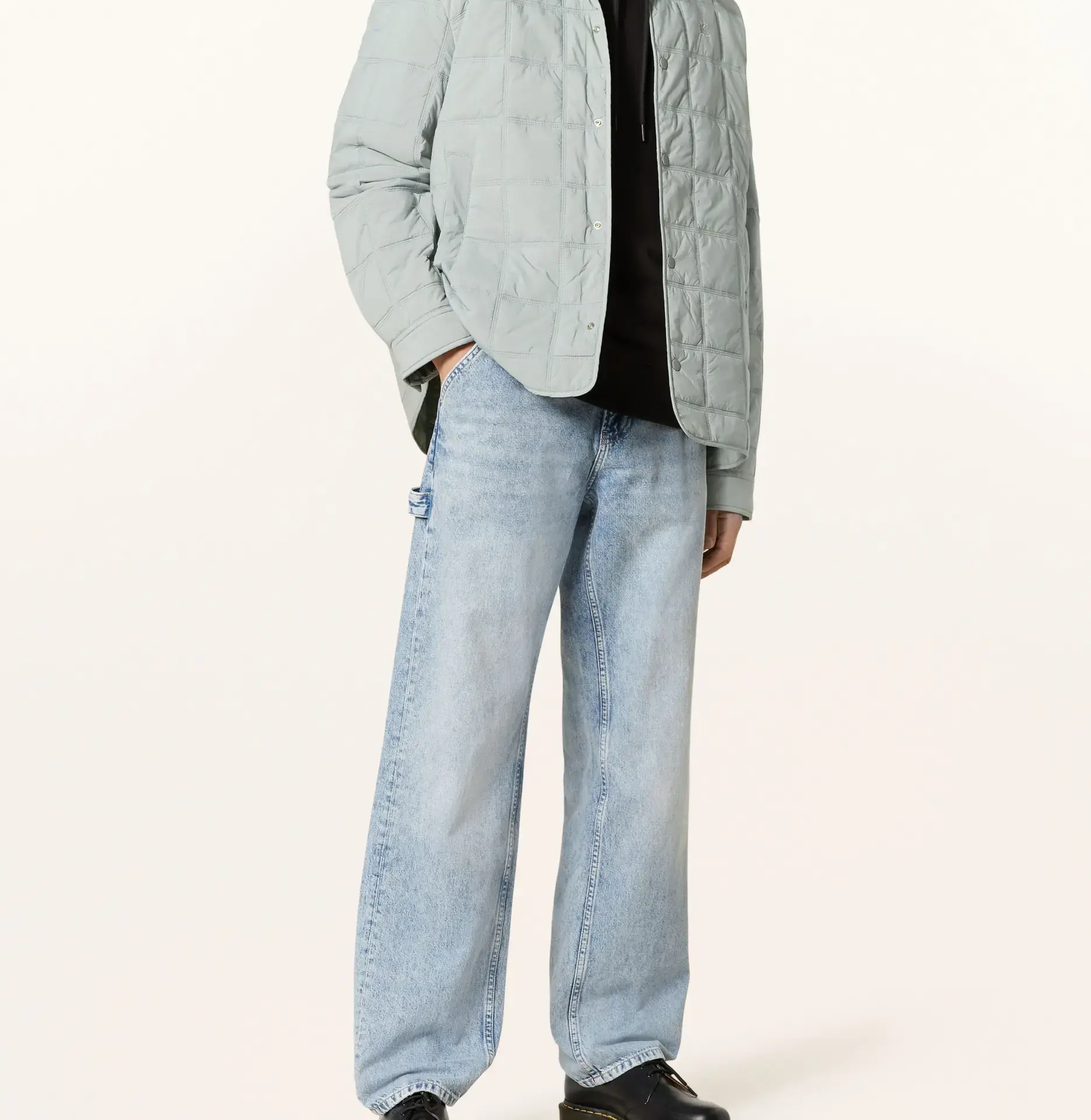 calvin klein jeans dygsniuota striuke sviesiai pilka