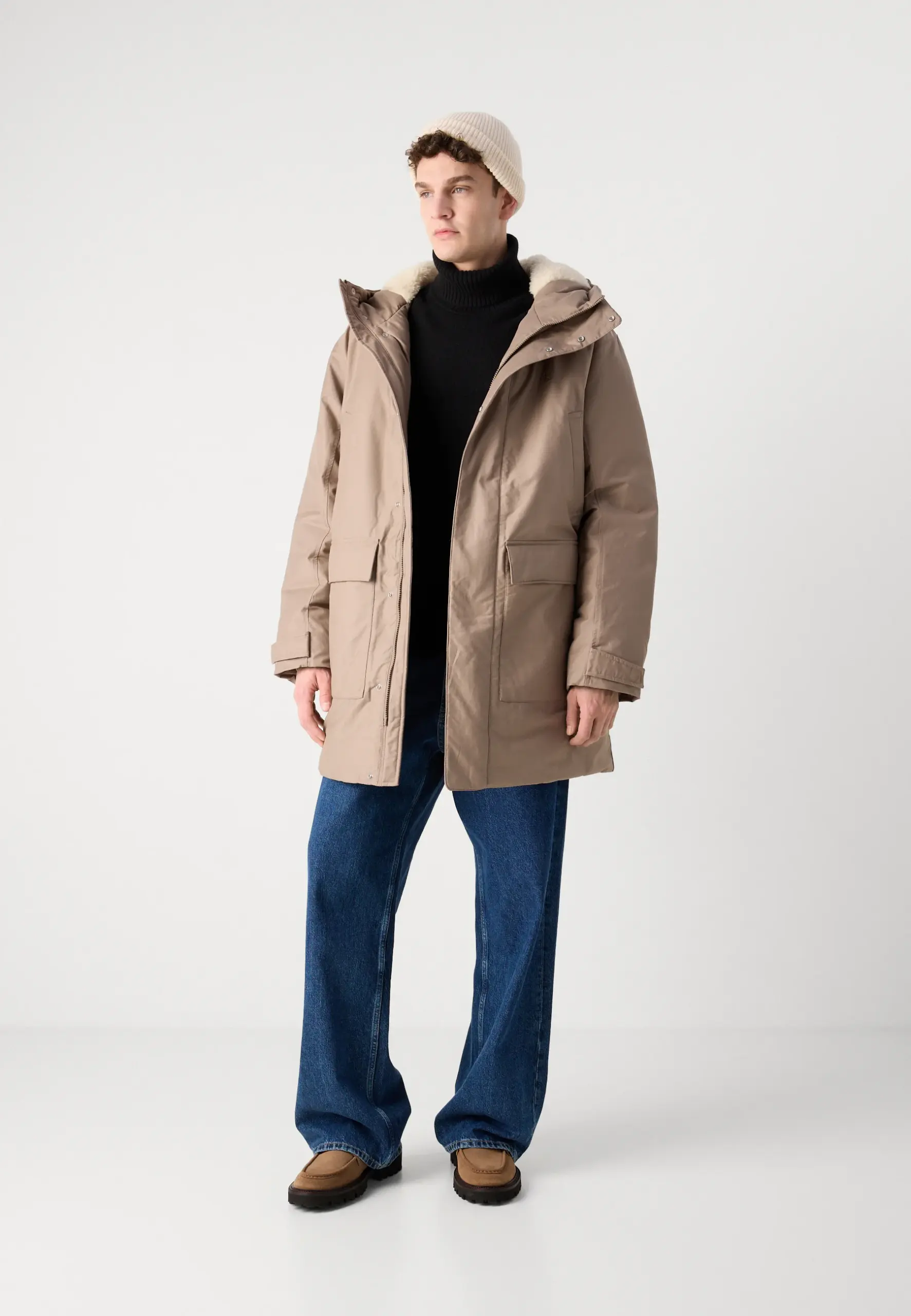 Calvin Klein šilta striukė calvin klein puffer striukė (kopija)