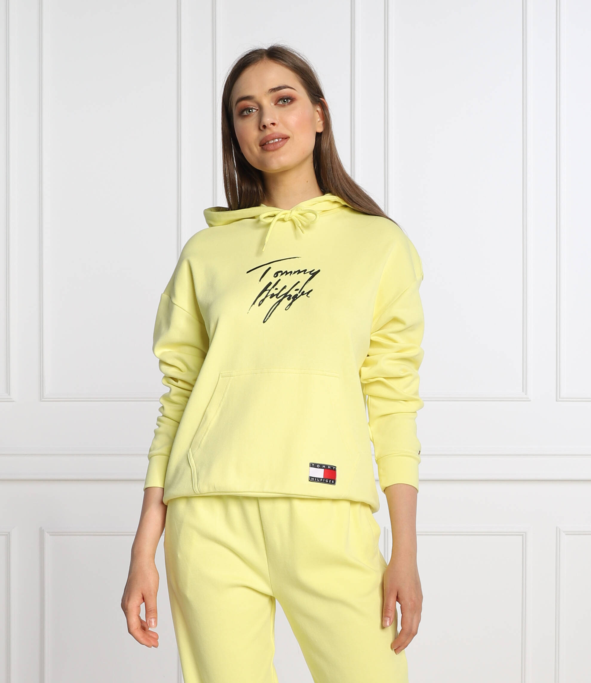 Tommy Hilfiger sportinis džemperis su gobtuvu tommy hilfiger sportinis dzemperis su gobtuvu geltonas