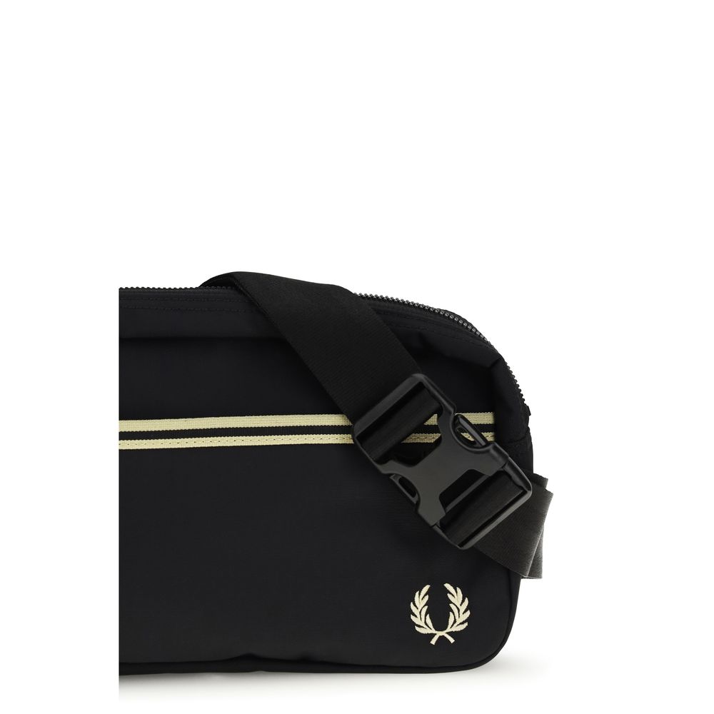Fred Perry juoda perdirbto poliamido rankinė per petį Fred Perry juoda perdirbto poliamido rankinė per petį - Image 4