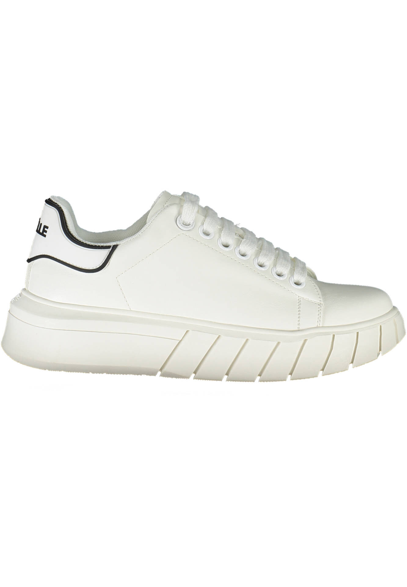 GAELLE WHITE WOMEN'S SPORT SHOES