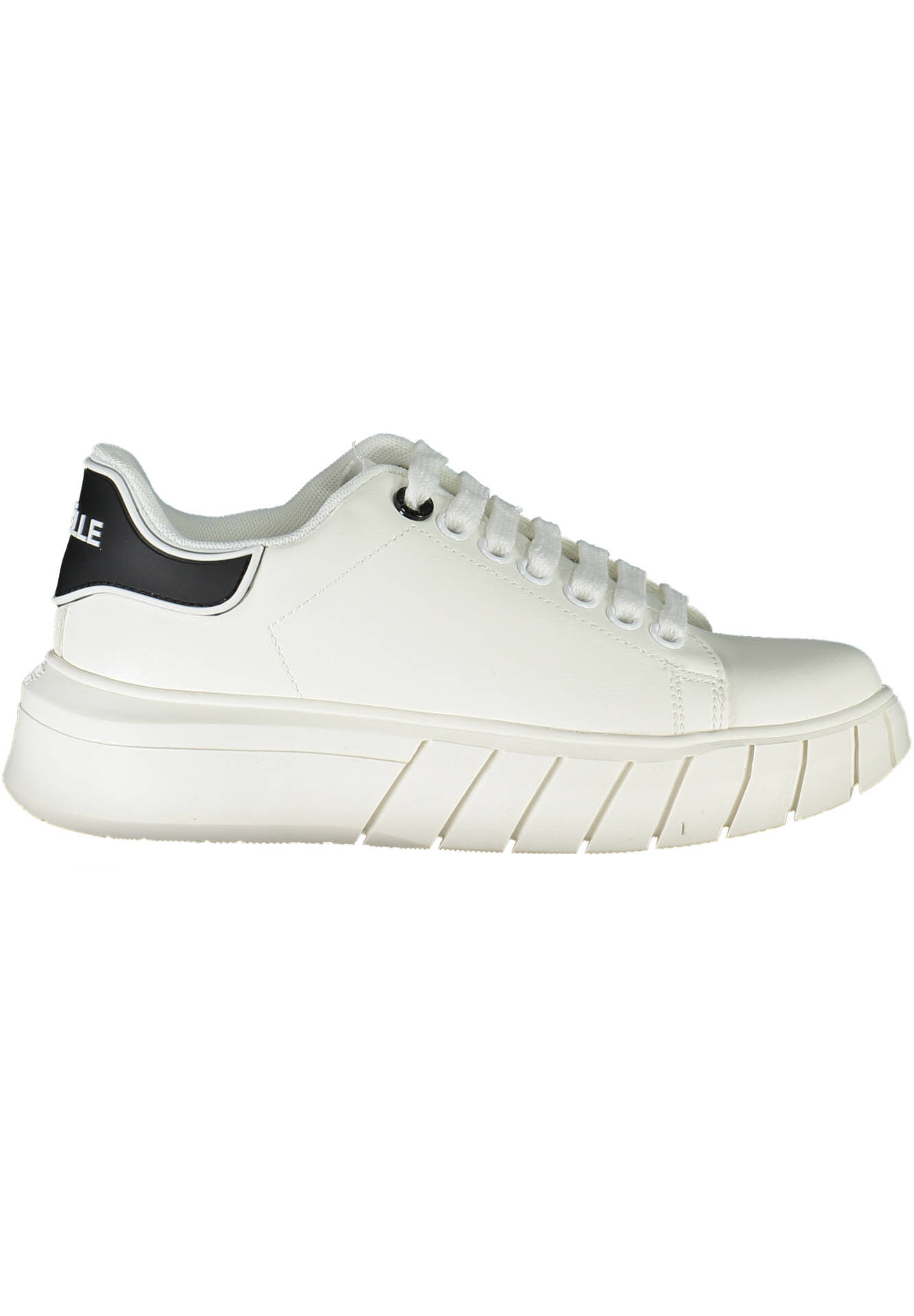 GAELLE WHITE WOMEN'S SPORT SHOES