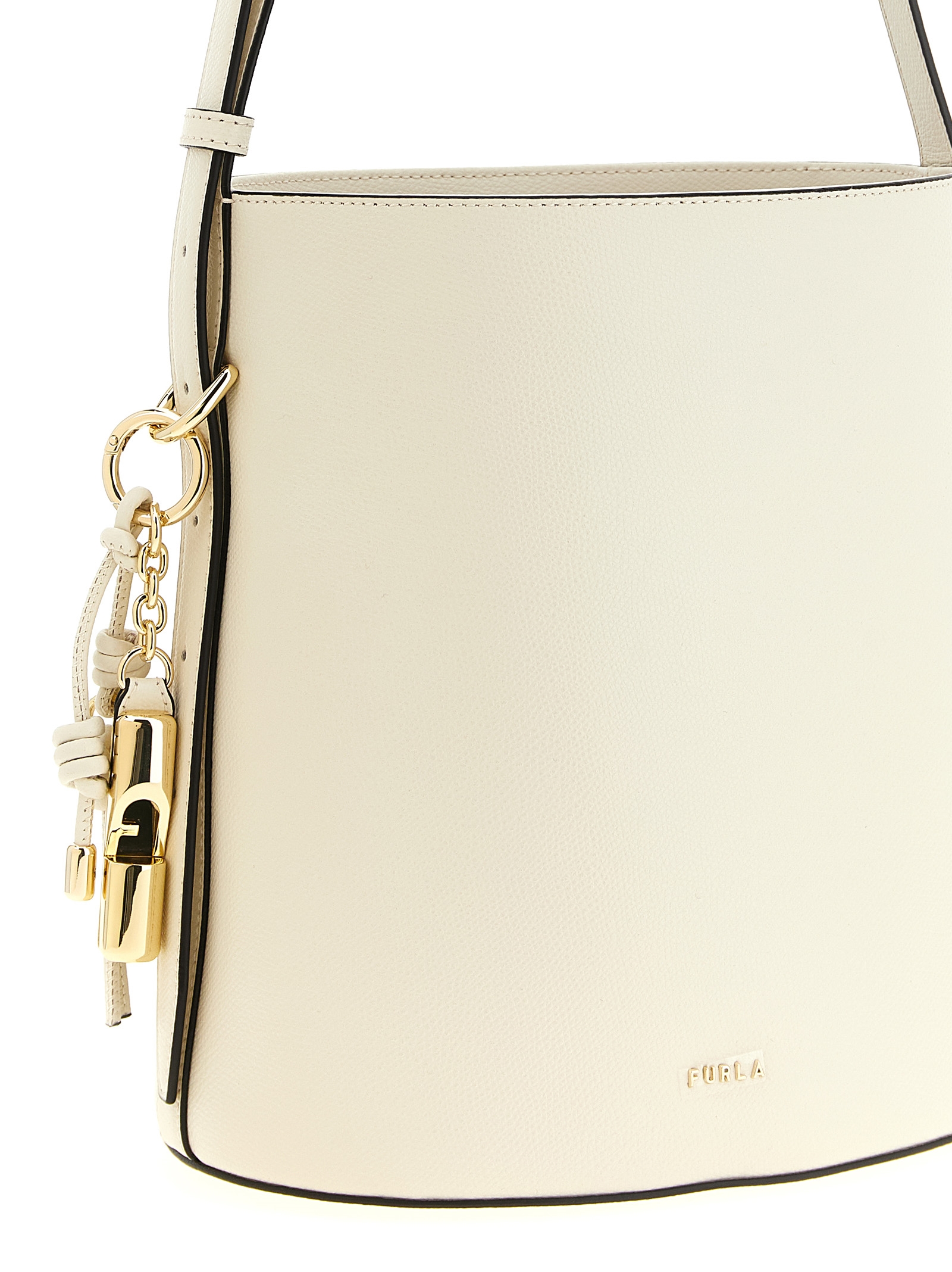 Furla White Calfskin Shoulder Bag Furla White Calfskin Shoulder Bag - Image 3
