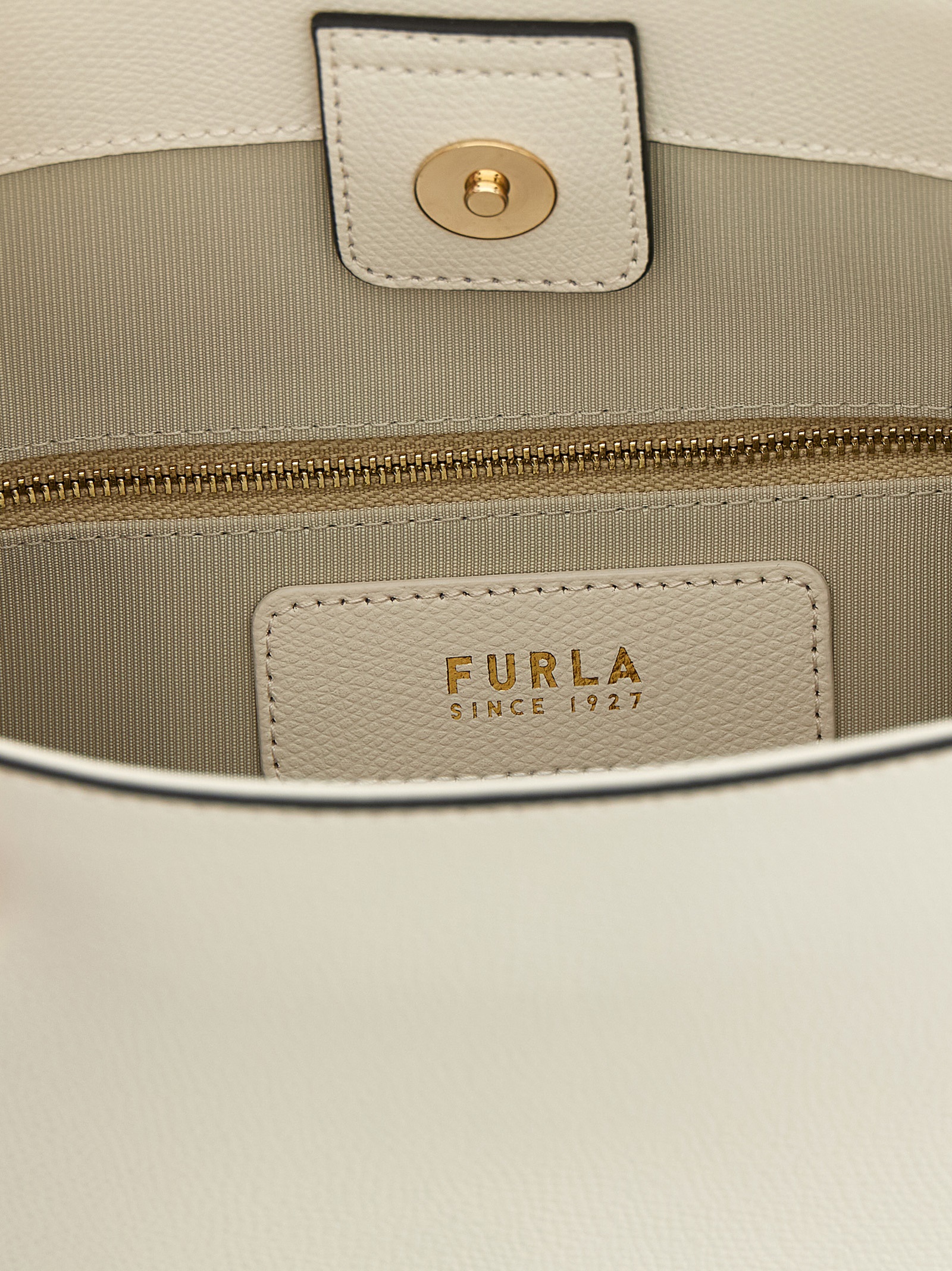 Furla White Calfskin Shoulder Bag Furla White Calfskin Shoulder Bag - Image 4