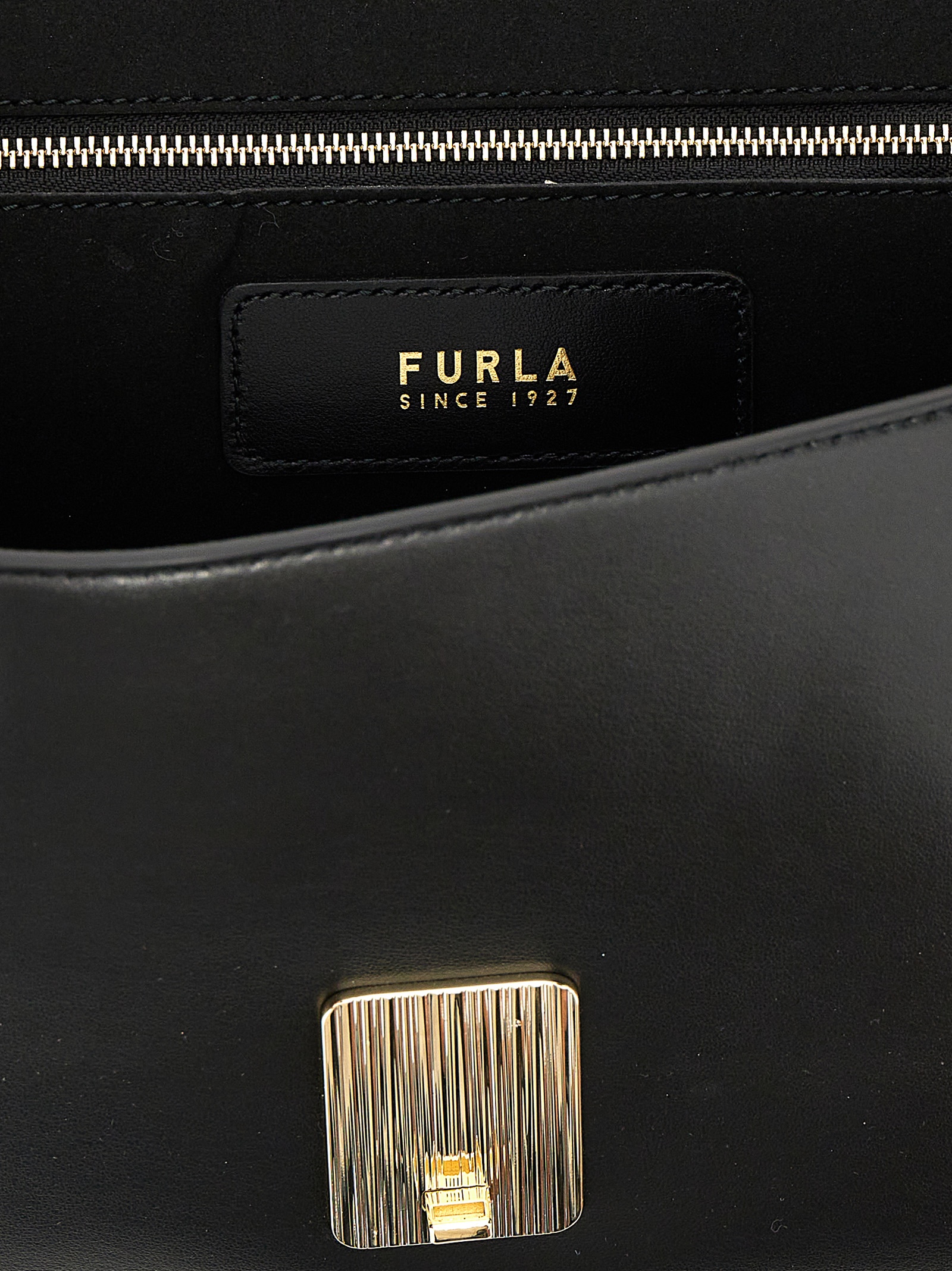 Furla Black Leather Shoulder Bag Furla Black Leather Shoulder Bag - Image 4